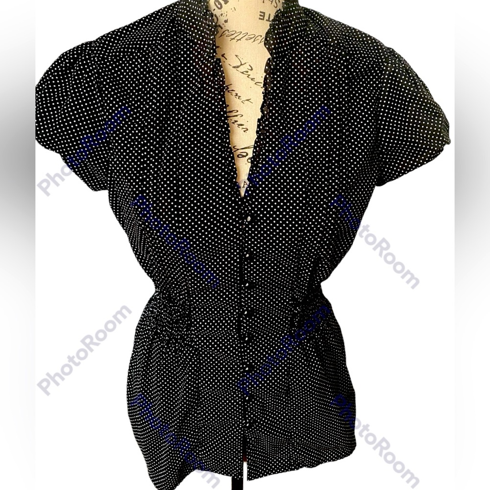 6 Degrees Smocked Waist Top in M